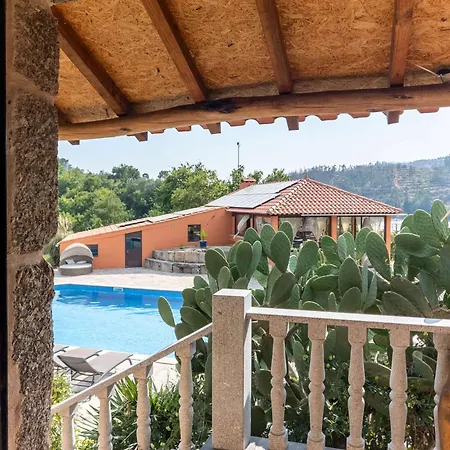 Encontro No Rio Bed & Breakfast *