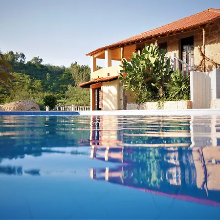 Encontro No Rio Bed & Breakfast