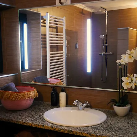 Encontro No Rio Bed & Breakfast *